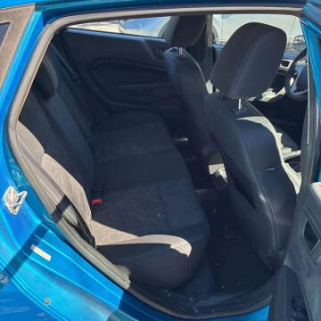 2012 Ford Fiesta SE