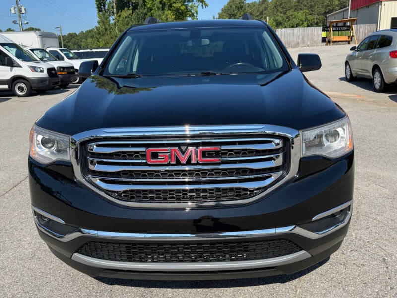 2017 GMC Acadia SLE-2