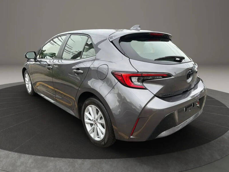 2023 Toyota Corolla Hatchback SE