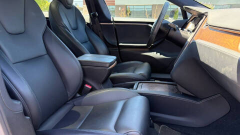 2020 Tesla Model S