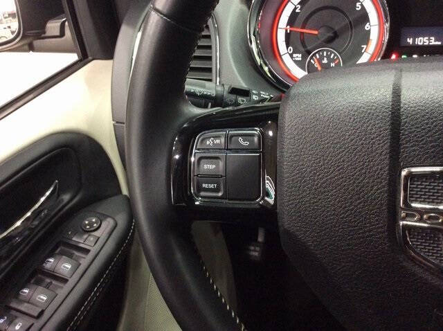 2016 Dodge Grand Caravan SE Plus