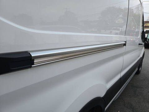 2022 Ford Transit 250