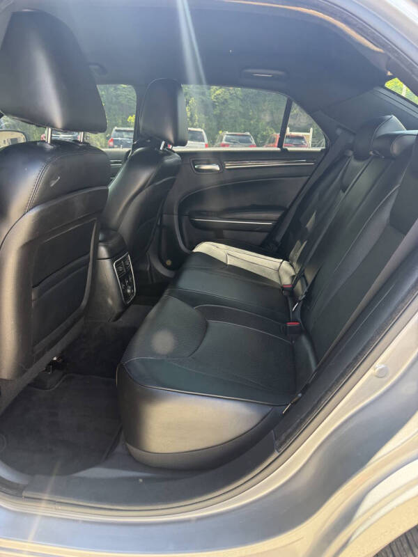 2013 Chrysler 300 C