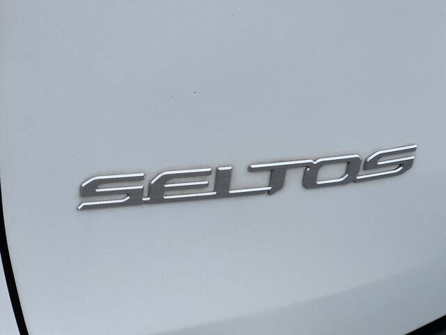 2024 Kia Seltos SX