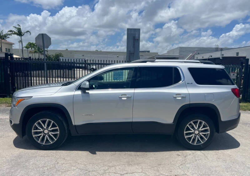 2019 GMC Acadia SLE-2
