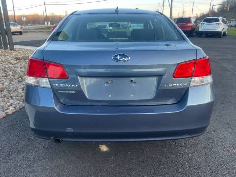 2013 Subaru Legacy 2.5i Premium