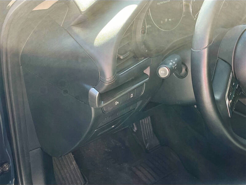 2025 Mazda Mazda3 Sedan 2.5 S Select Sport