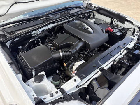 2023 Toyota Tacoma SR5 V6