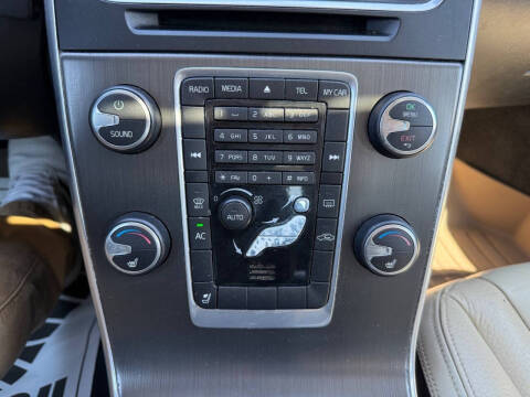 2013 Volvo S60 T5