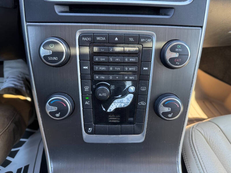 2013 Volvo S60 T5