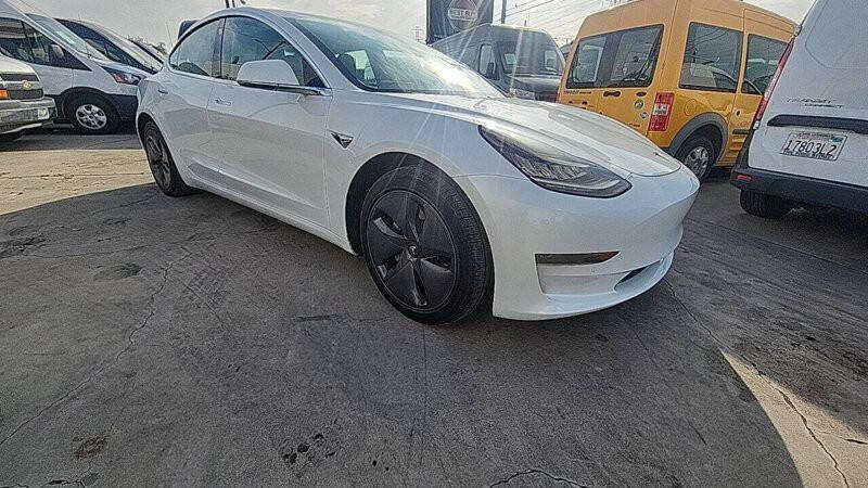 2020 Tesla Model 3 Standard Range