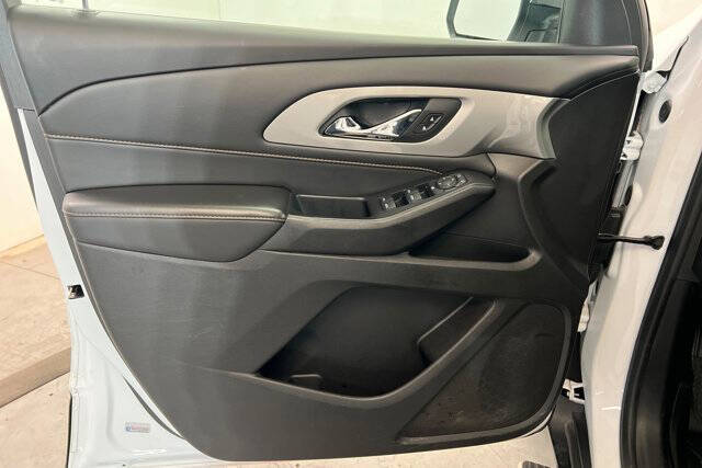 2021 Chevrolet Traverse LS