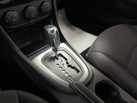 2012 Chrysler 200 LX