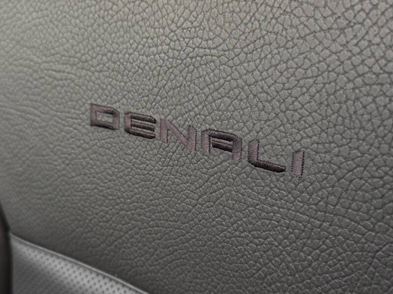 2022 GMC Yukon Denali