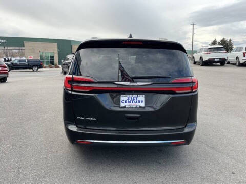 2022 Chrysler Pacifica Touring
