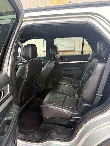 2017 Ford Explorer XLT