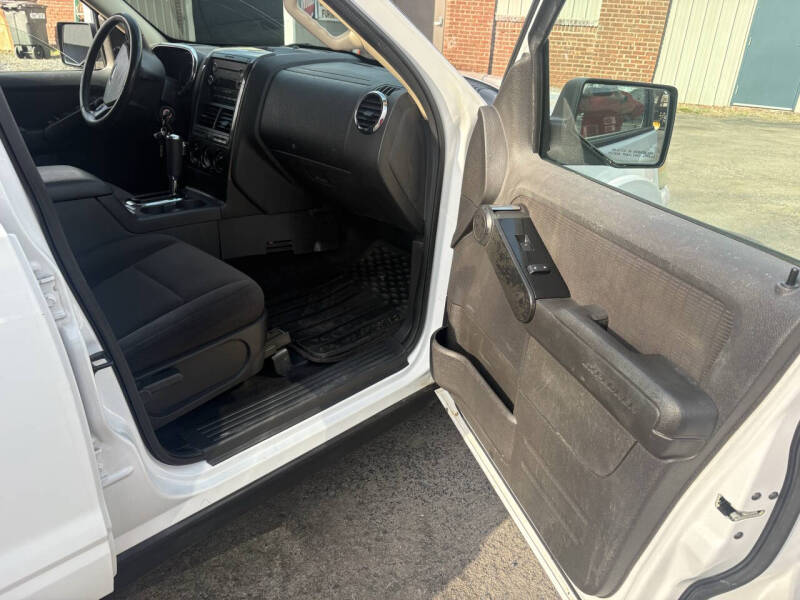 2010 Ford Explorer XLT