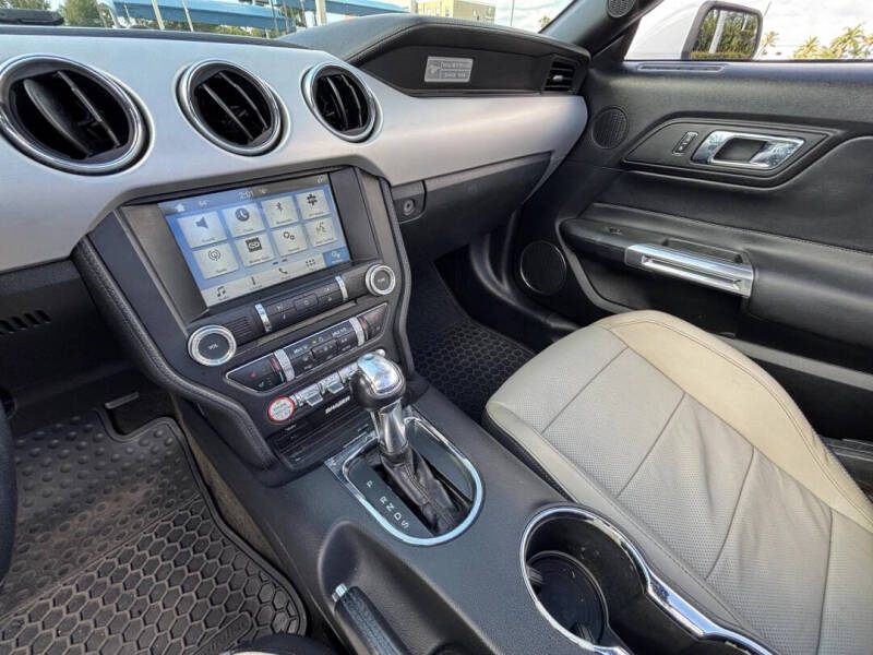 2016 Ford Mustang EcoBoost Premium