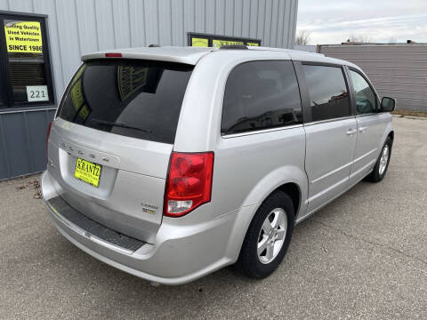 2011 Dodge Grand Caravan Crew