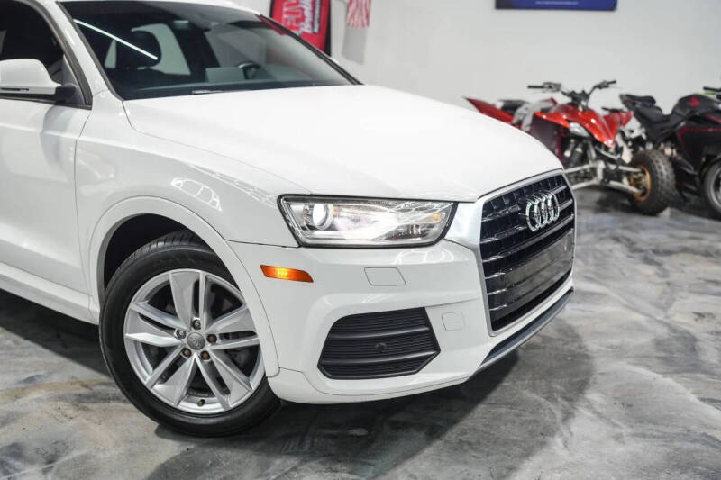 2017 Audi Q3 2.0T Premium