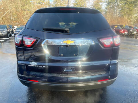 2017 Chevrolet Traverse LT