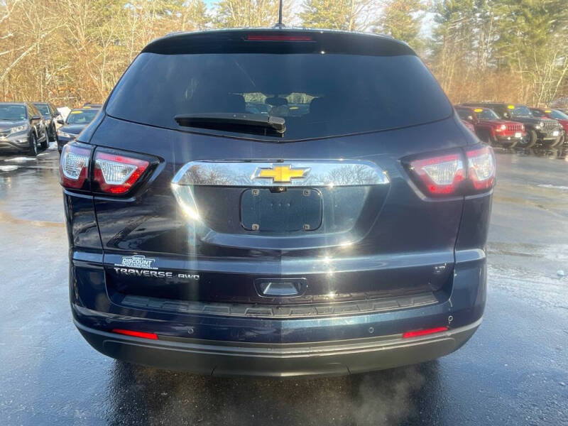 2017 Chevrolet Traverse LT