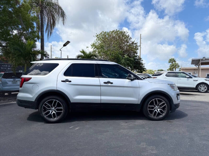 2019 Ford Explorer Sport