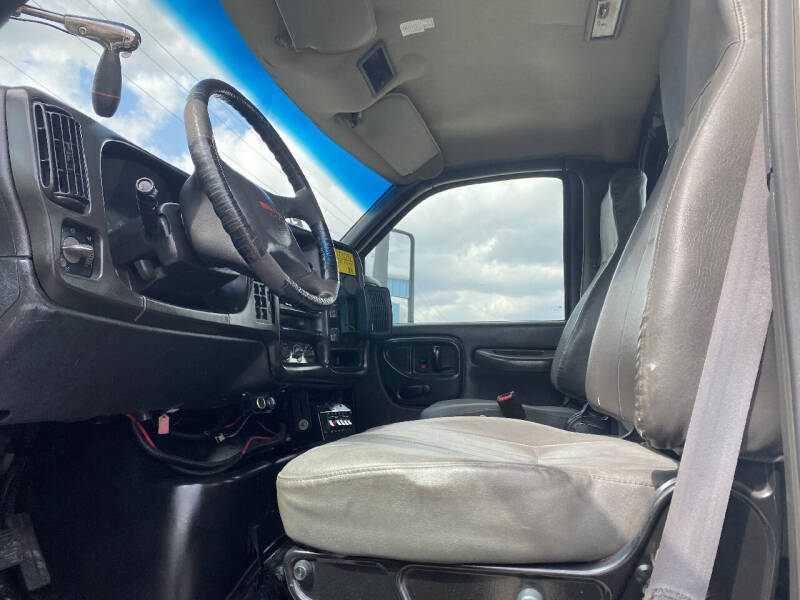 2005 GMC TopKick C7500