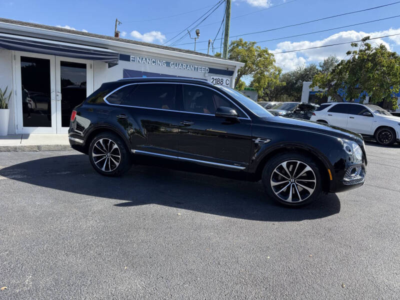 2020 Bentley Bentayga Hybrid