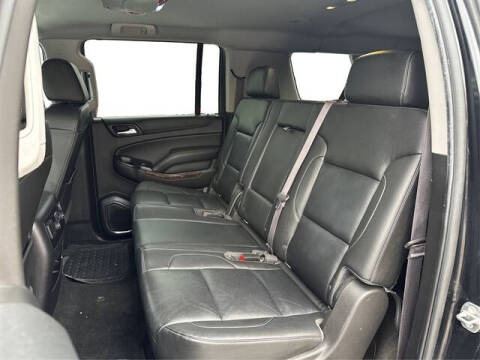 2017 Chevrolet Suburban LT