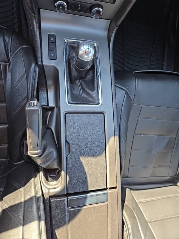 2012 Ford Mustang V6 Premium