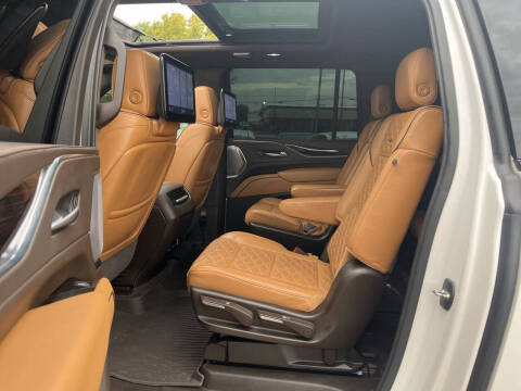 2021 Cadillac Escalade ESV Sport