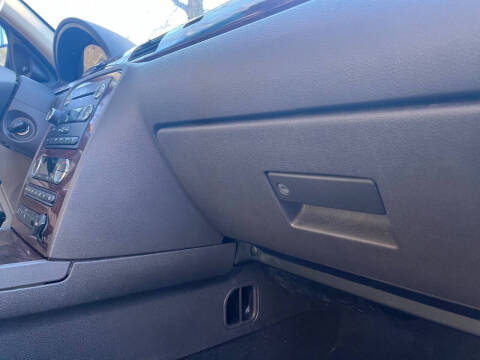 2008 Ford Taurus SEL