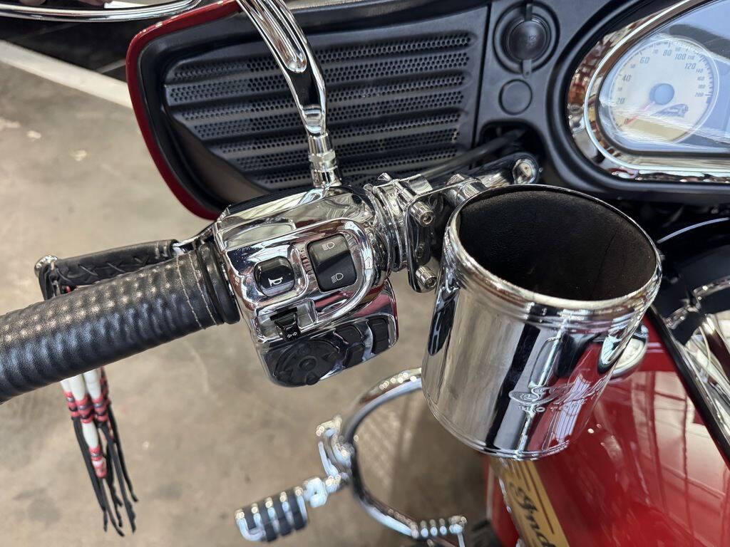 2014 Indian Motorcycle® Chieftain™ Indian Motorc 15