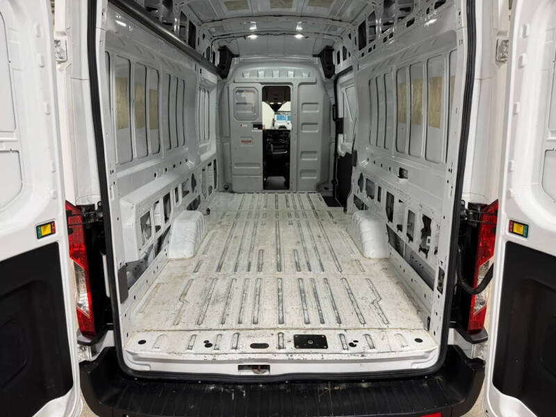 2023 Ford Transit 250