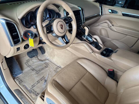 2016 Porsche Cayenne