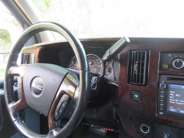 2015 GMC Savana 2500