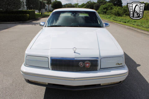 1993 Chrysler New Yorker Fifth Avenue