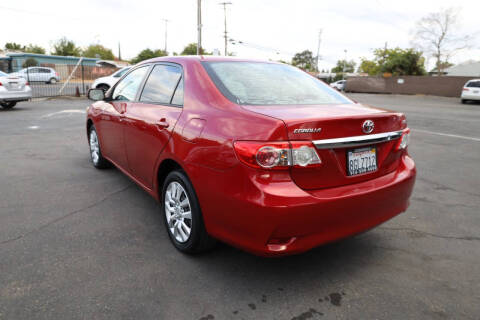 2012 Toyota Corolla LE