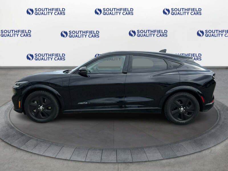 2021 Ford Mustang Mach-E California Route 1