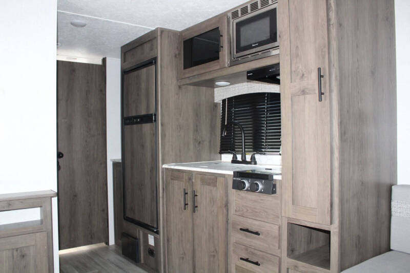 2022 Coachmen RV Clipper 182DBU