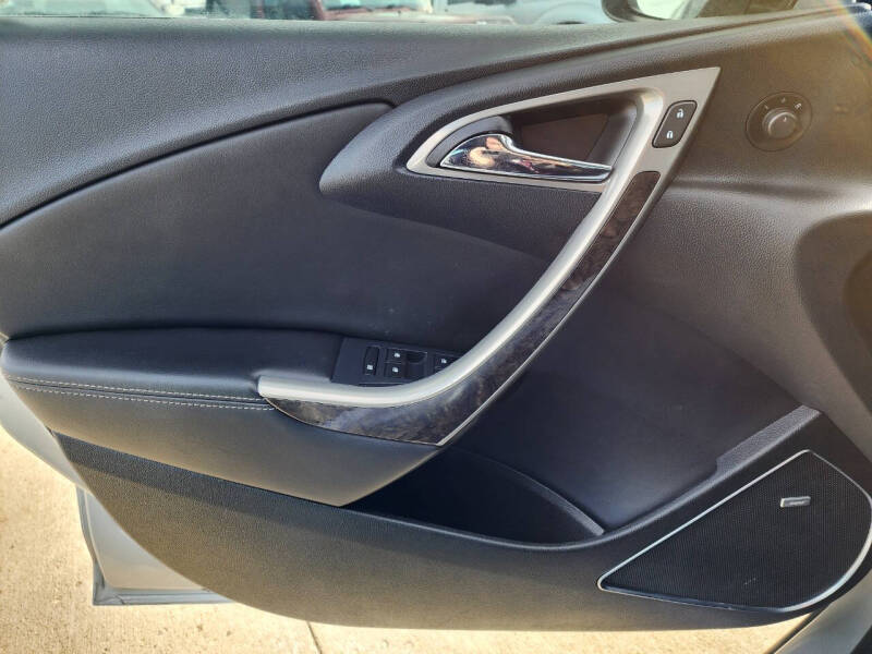 2017 Buick Verano Leather Group