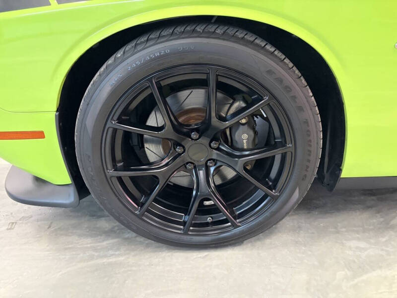 2015 Dodge Challenger R/T Scat Pack