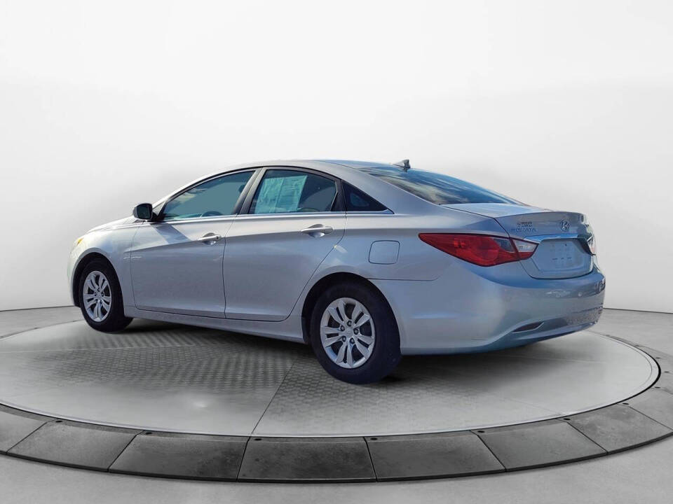 2012 Hyundai SONATA for sale at Tennessee Motors in Elizabethton, TN