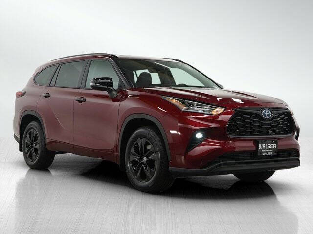 2024 Toyota Highlander Hybrid XLE