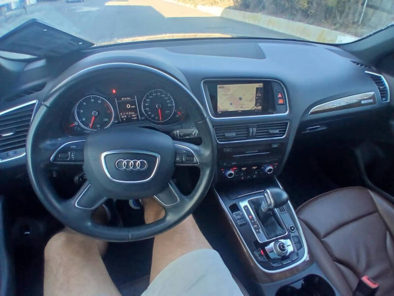 2017 Audi Q5 2.0T quattro Premium