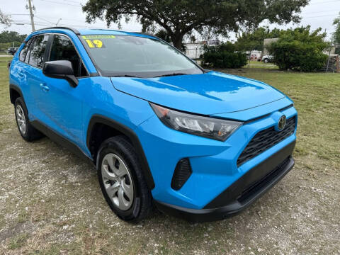 2019 Toyota RAV4 LE