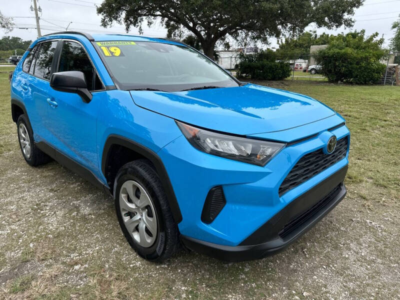 2019 Toyota RAV4 LE