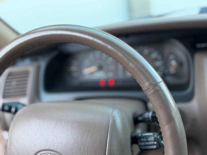 1996 Toyota Avalon XLS