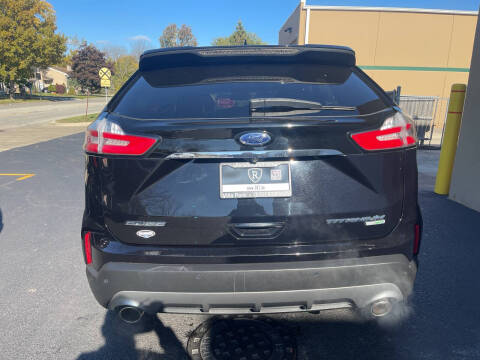 2019 Ford Edge Titanium